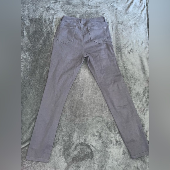 Grey skinny jeans, size 7 - Picture 2 of 5